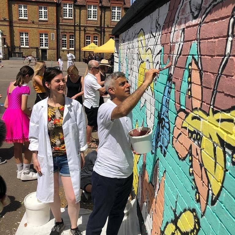 Chiswick Oasis x Airlite | Tropical Mural