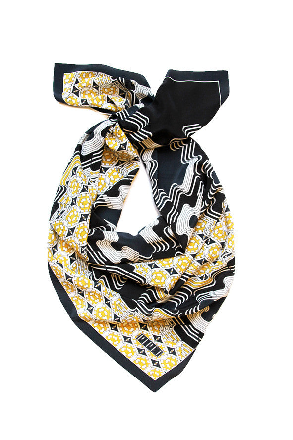 Halles Square scarf – Pipét Design